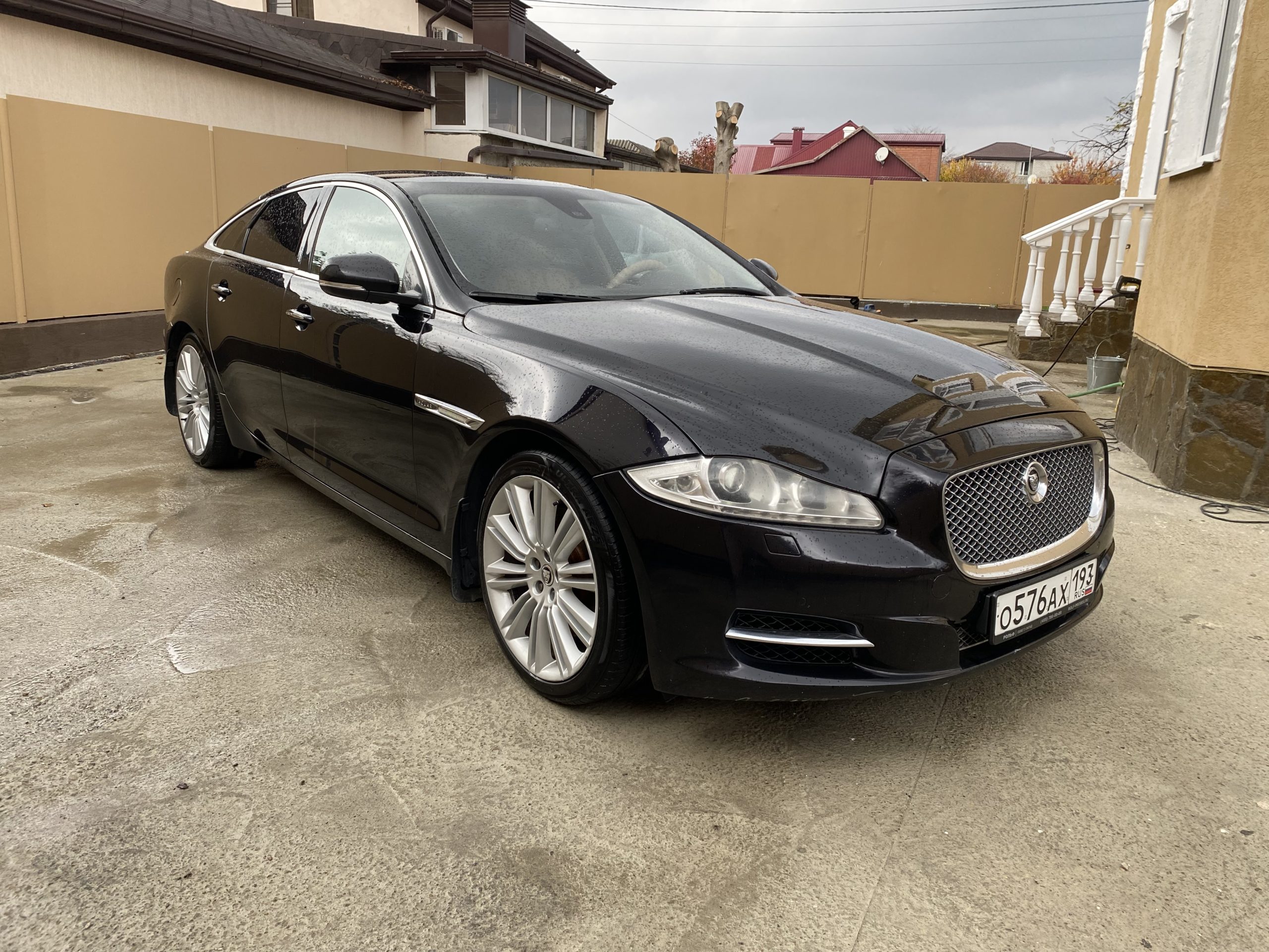 Jaguar XJ — Автосалон Галеон Новороссийск